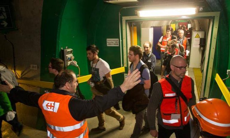 gotthardtunnel_14.jpg