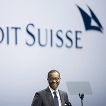 Tidjane Thiam: Der CS-Chef will bei der Ablösung der teuren arabischen Pflichtwandelanleihen hohe Einsparungen erzielen.