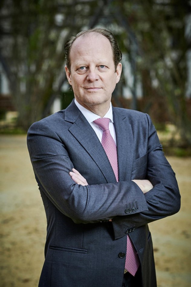 ... dem ehemaligen CEO Jos Dijsselhof ...