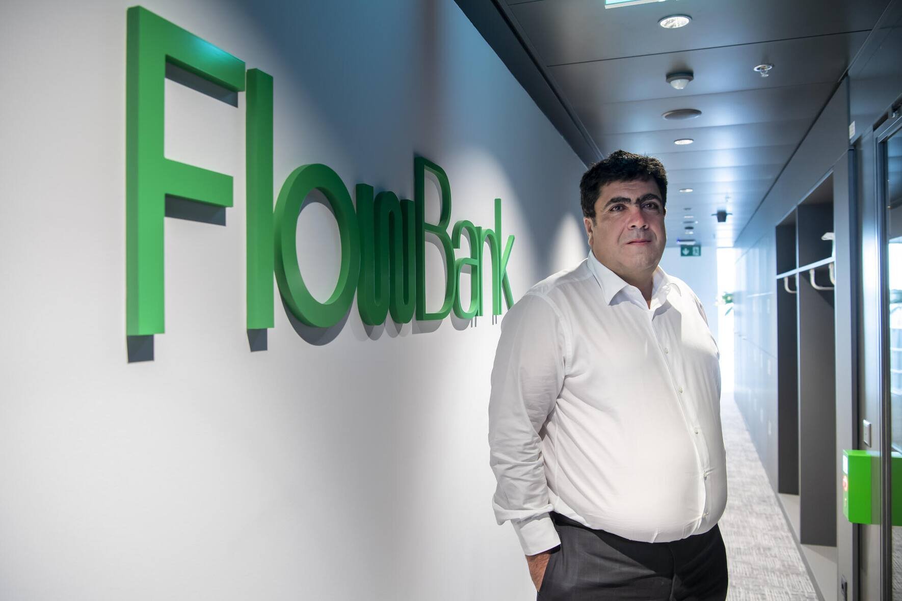 Charles Henri Sabet, Gründer und CEO der FlowBank, wollte sehr schnell wachsen. 2024 zog die Finma den Stecker.