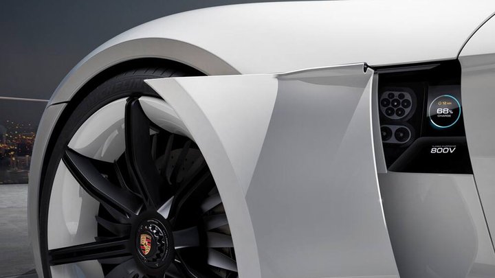 1porsche.jpg