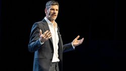 Stefan Bollinger will Julius Bär auf die Erfolgsspur zurückholen. Kundenfokus statt Experimente, so sein Motto.