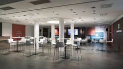 Neu bezogen: Der Innenraum des Popup-Stores von Crowdhouse beim Paradeplatz.