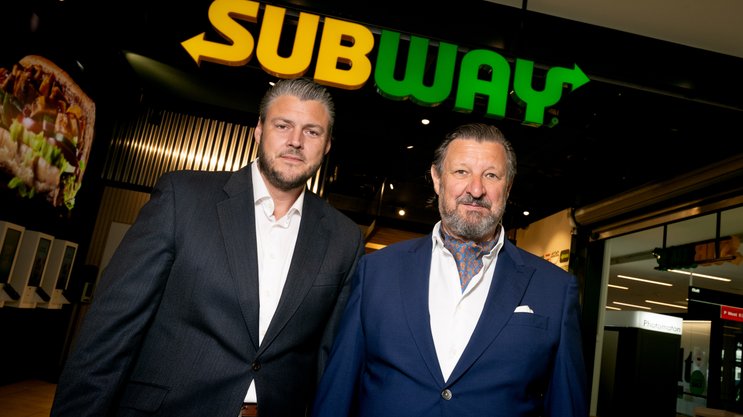 Sie setzen nicht nur auf süsses Gebäck: Sebastian Becker (l.) und Markus Laenzlinger wollen bei Dunkin’ Getränke stärker in den Fokus rücken.
