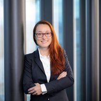 Ein Porträt von Regula Berger, stellvertretende CEO der Basler Kantonalbank.