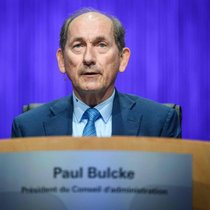 Paul Bulckes Abgang stärkt CEO Laurent Freixe.