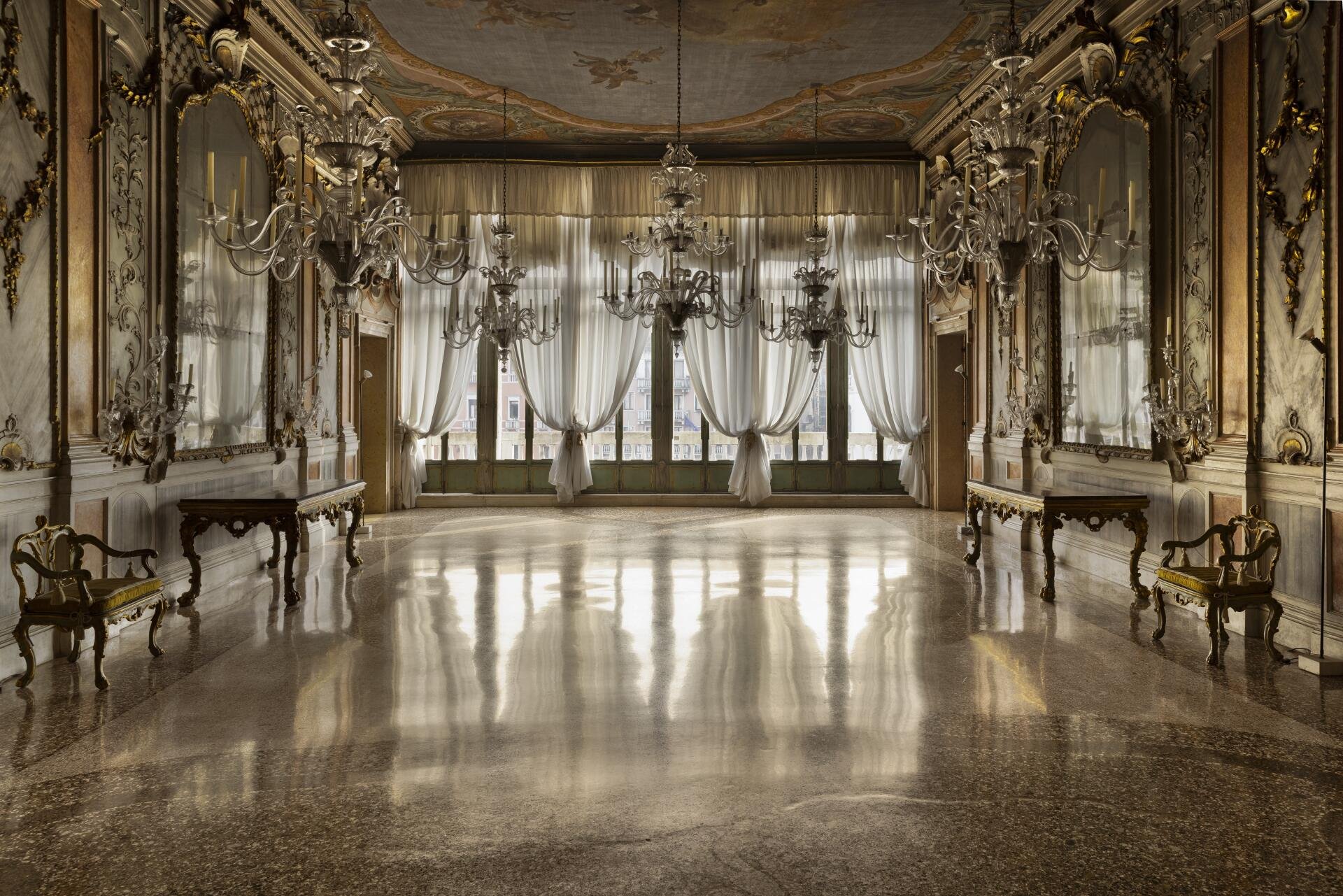 05_GC_FONDAZIONE DRIES VAN NOTEN_PALAZZO PISANI MORETTA_Ph Camilla Glorioso.jpg
