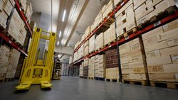 Zollfreilager Genf: Diskretion ist das oberste Gut.   Keystone
