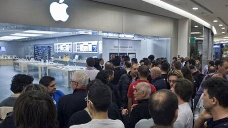 «Unrichtiges Geschäftsgebahren»: Apple-Filiale in Italiens Hauptstadt Rom. (Bild: Keystone)