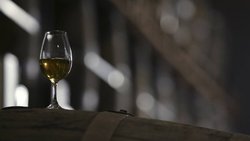 Erst in den letzten Jahren wurde Whisky zum echten Investitionsobjekt.Keystone