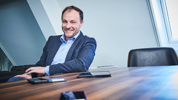 Eugen von Rubinberg: DROTR heisst seine App - ein Messanger wie WhatsApp.Gerry Nitsch
