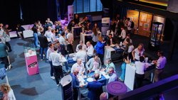 Auf der SCORE! (Swiss Conference for Retail and E-Commerce) geht nicht nur, darum die Branche zu feiern, sondern auch, wohin die Reise gehen wird.