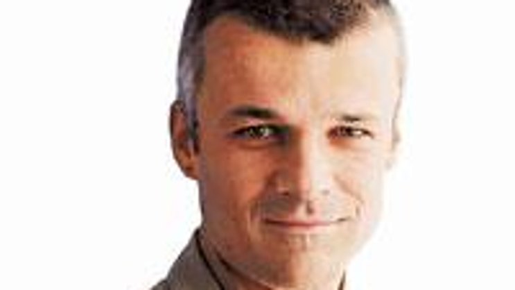 Jörg Becher, Ökonom und BILANZ-Autor