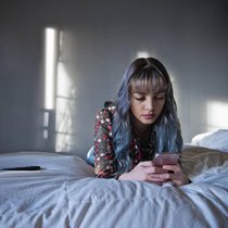 Suchtgefahr: Wer Tiktok Lite nutzt, wird fürs Videoschauen bezahlt.