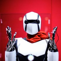 Robotik-Book: Künstliche Intelligenz bietet enormes Wachstumspotenzial, von dem Anleger profitieren können.