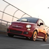 Paukenschlag in der Autobranche: Fiat Chrysler will mit Renault einen weltumspannenden Konzern bilden.
