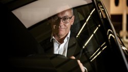 In der Schweiz will Favey Boden gutmachen mit dem neuen E-SUV mit Allradantrieb und 325 PS.