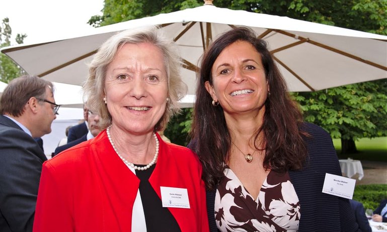 agm2017_2010.jpg