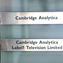 Cambridge Analytica: Die jüngste Datenaffäre rund um die britische Analysefirma setzt Facebook unter Druck.