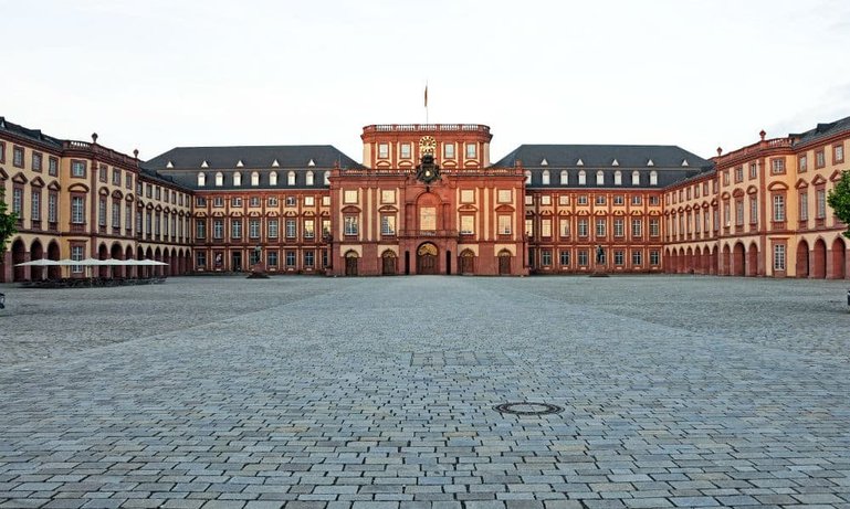 7_mannheim_business_school.jpg
