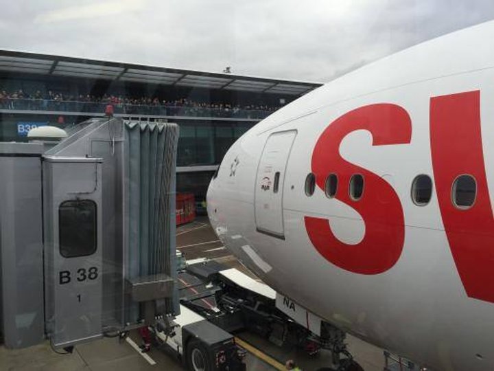 swiss_boeing_1.jpg