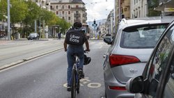 Uber Eats: Der Essenslieferdienst ist in 13 Schweizer Städten präsent.