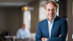 Klaus Hommels (im Bild) wird den von NATO-Generalsekretär Jens Stoltenberg initiierten Innovation Fund leiten.