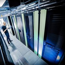 Master & Server: Gerade im KI-Zeitalter werden Cloud-Dienste immer wichtiger.