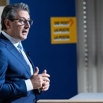Die Nachfolge von CEO Roberto Cirillo ist ungewiss.