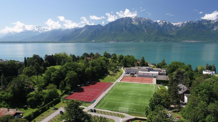 Der Campus der St. Georges International School in Montreux VD.