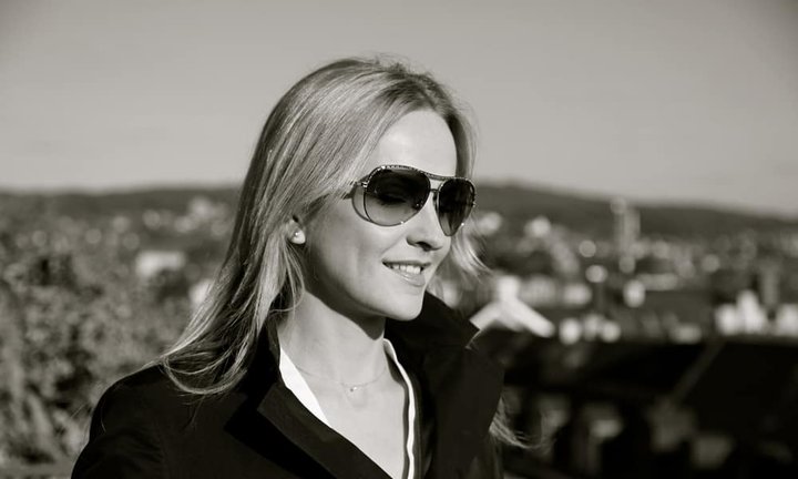 sonnenbrille-nel-olivia-waga.jpg