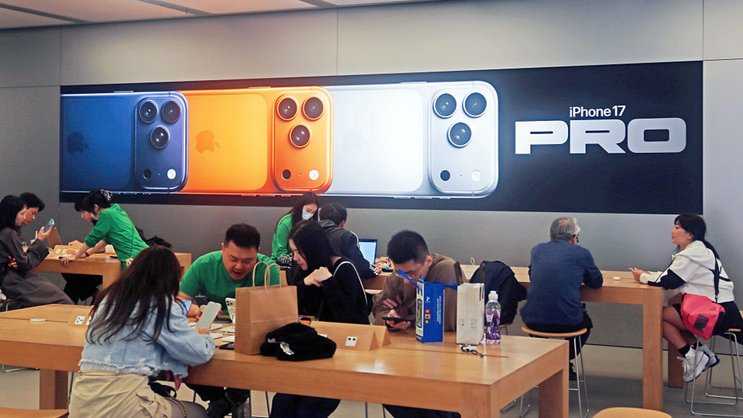Kunden mit Apple-Produkten