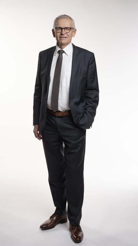 Nationalrat Leo Müller, Wirtschaftspolitiker der Mitte-Partei.