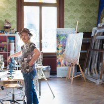 Der Ex-Fälscher wechselt je nach Wetter und Licht zwischen zwei Ateliers in Meggen und Lugano. Sechs Monate arbeitete er an den NFT-Vorlagen.