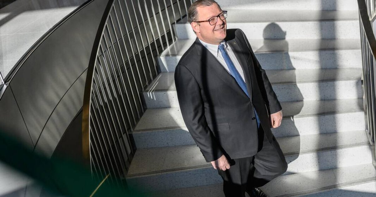 www.handelszeitung.ch