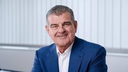 Peter Spuhler: Der Stadler-Patron kaufte ein grosses Aktienpaket des Zugbauers.