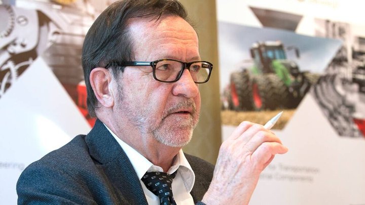 walter-fust.jpg
