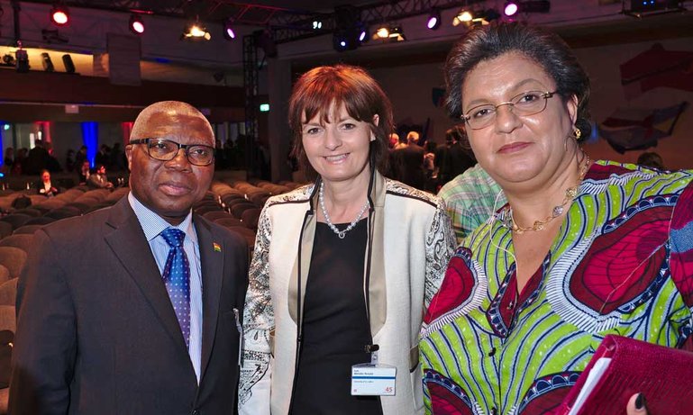 isc2015_1078.jpg