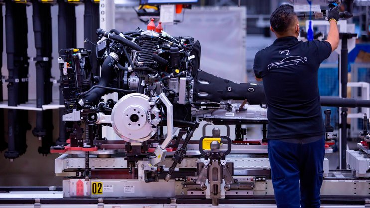 Auch einige grosse internationale Konzerne sind Familienunternehmen, wie zum Beispiel der deutsche Automobilkonzern BMW.