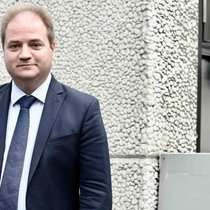 Daniel Hartmann ist der Chefvolkswirt bei Bantleon AG. Sie ist für ihre Frühindikatoren bekannt. Die zeigen derzeit steil nach unten.