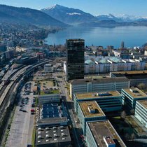 Zug, Wirtschaftsstandort UBS Region Zentralschweiz