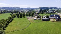 Das Pferde- und Reitsportcenter Sonnenberg in Sirnach TG wird zwangsversteigert.