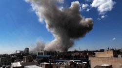 Explosion in Teheran am 1. März 2026: Der Iran-Krieg setzt auch die Weltwirtschaft kräftig unter Druck.