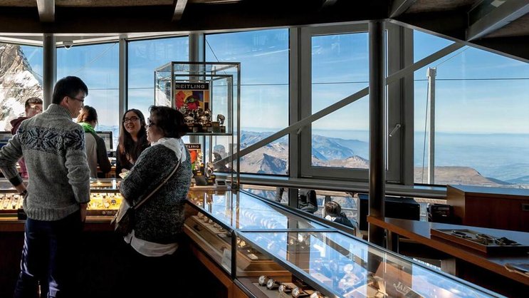 Uhrenladen «High Time»: Das Kirchhofer/Embassy-Imperium reicht bis auf das Jungfraujoch.