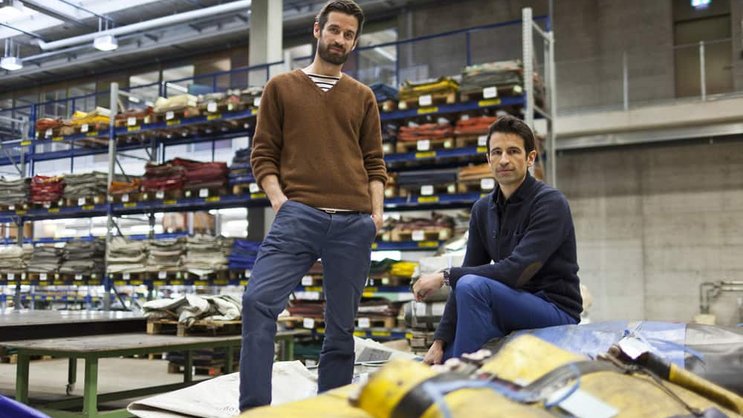 Daniel und Markus Freitag: Die Gründer des Taschenlabels bieten jetzt Kleidung an. Keystone