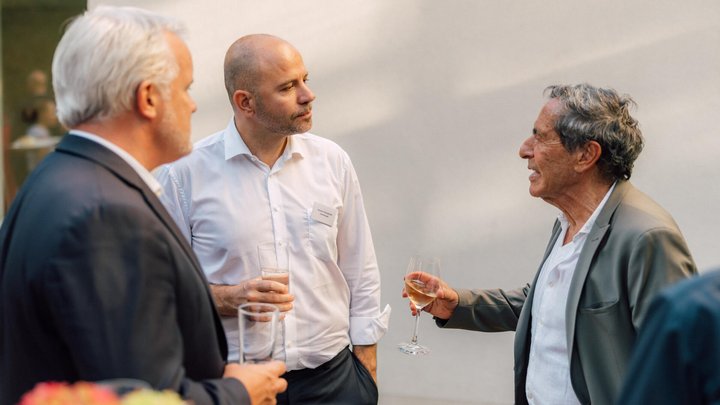 Christoph Salzmann, DNB Asset Management S.A.; Christos Triantafyllidis, Cornèrtrader; Roger Schawinski.