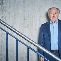 Zu Besuch in der «Bilanz»-Redaktion: Ex-Roche-Präsident Franz Humer. René Ruis