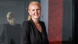 Heike Bruch ist Wirtschaftspsychologin und Professorin für Leadership an der Universität St. Gallen. Zudem ist sie dort Direktorin des Instituts für Führung und Personalmanagement.