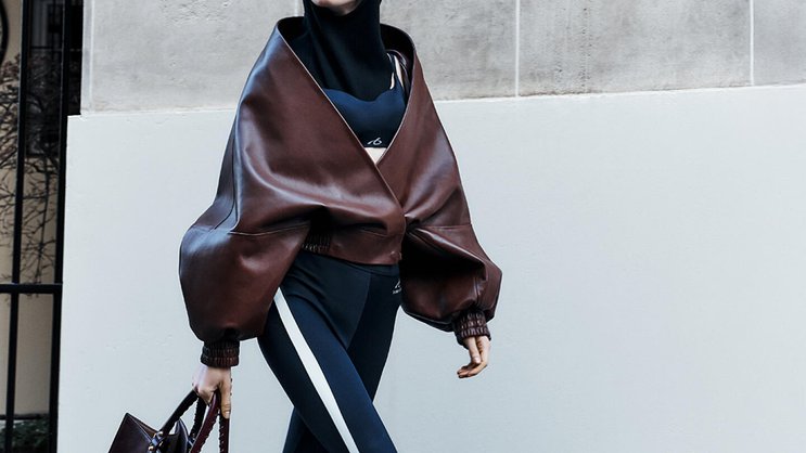 Balenciaga: Look aus der Herbstkollektion 2026.