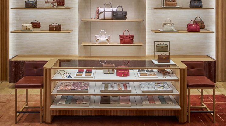 Bei Loro Piana wünschen Kunden intime Salons – das braucht Platz.